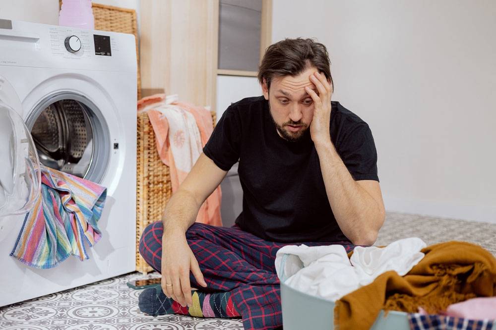 5 common mistakes to avoid while doing laundry