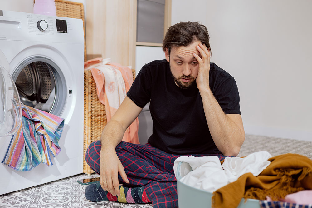 14 Common Laundry Mistakes that can Ruin Clothes