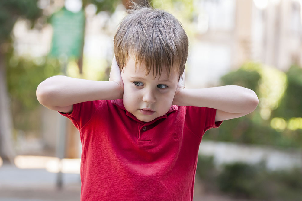 16 early warning signs of autism in children