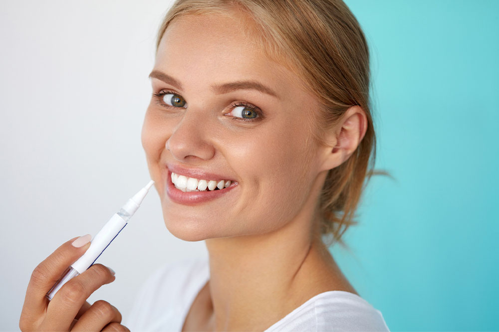 Teeth Whitening &#8211; Types and Best Products